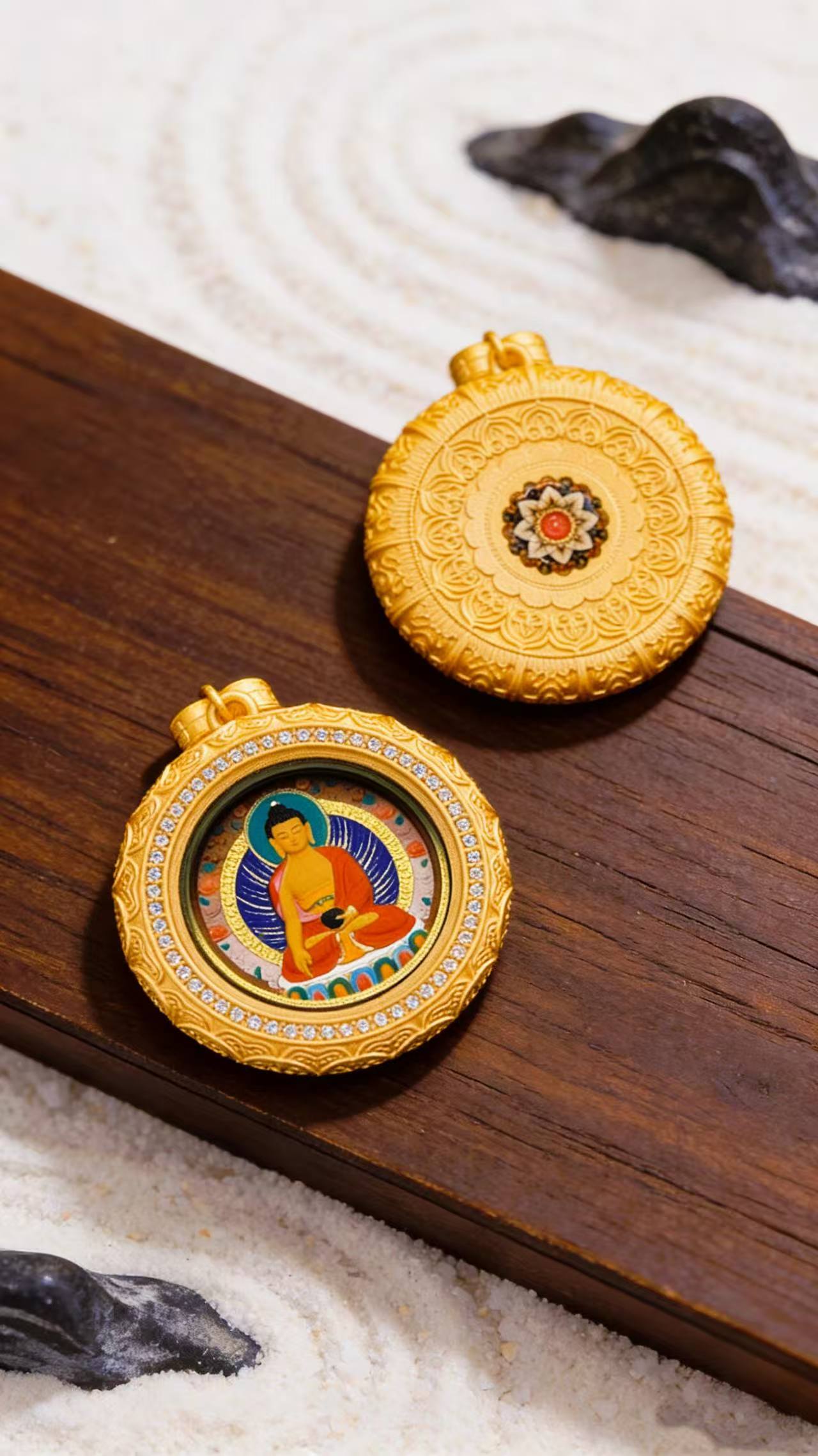 Shakyamuni Buddha Tsa-Tsa Pendant | Tibetan Cultural Amulet | Acrylic Sacred Necklace | Symbol of Wisdom & Inner Peace - Image 4