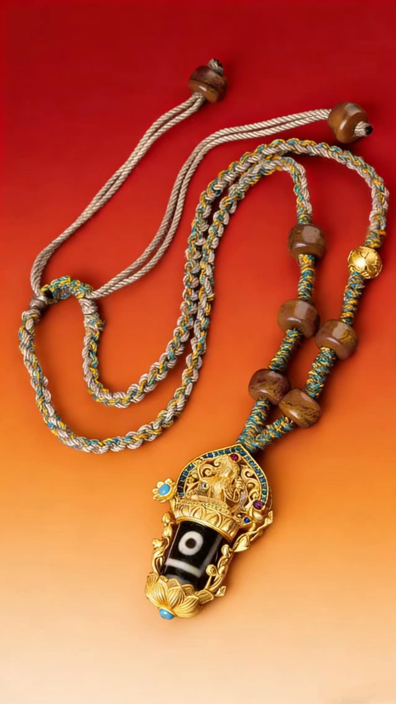 Nine-Eyed Dzi Bead Pendant – Tibetan Amulet Necklace - Image 4